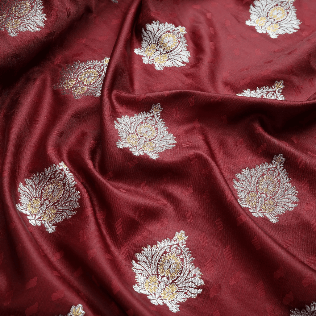 Tehreez – Self Jamawar Satin Tehra with Mughal Bunch - Zahra Maham