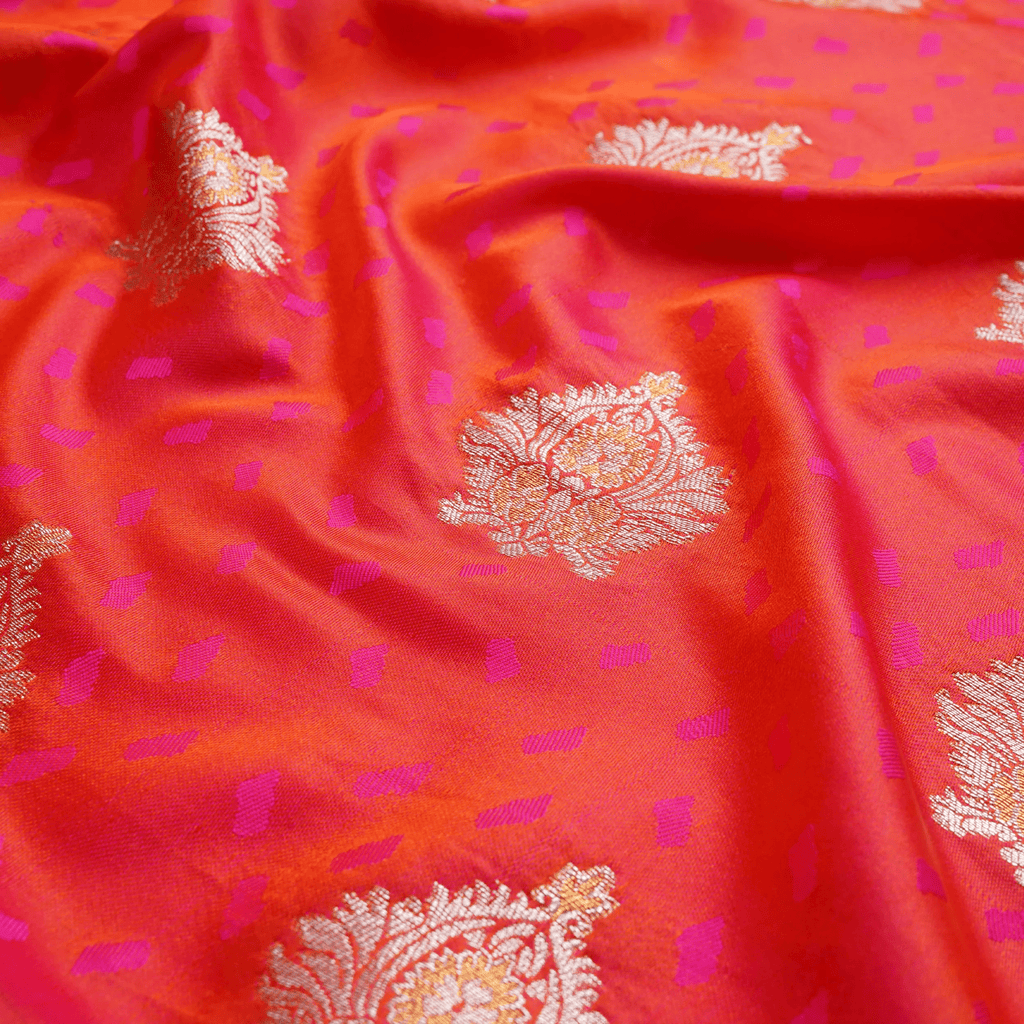 Tehreez – Self Jamawar Satin Tehra with Mughal Bunch - Zahra Maham