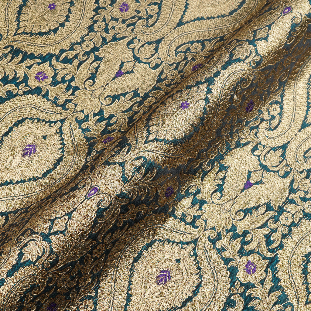 Rang-e-Mughal – Satin with 4-Color Weave & Mughal Pattern