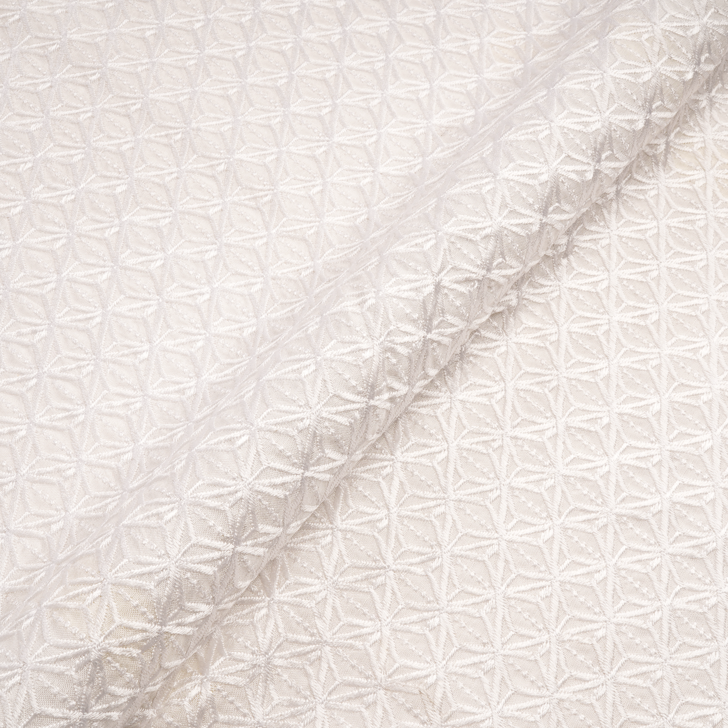 Reshtiyaab – PK Raw Silk Fabric with Embroidery