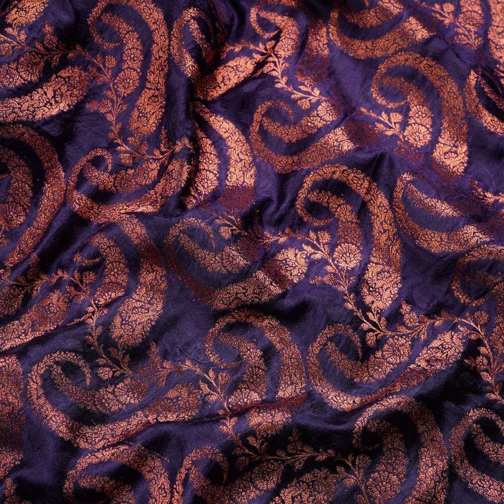 Tehzeeb – Antique Zari Katan Jaal