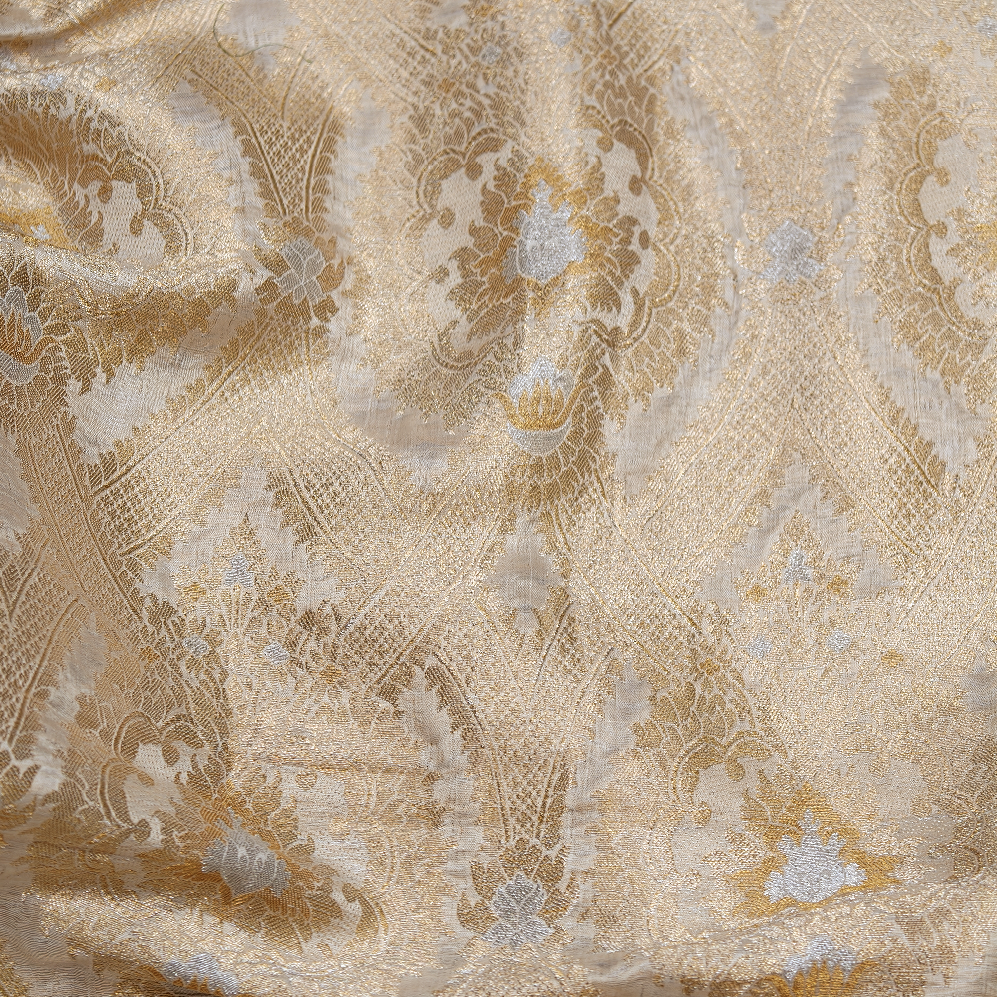 Roshan Taj — Pure Katan Chiffon Atlas (2.75 Yards)