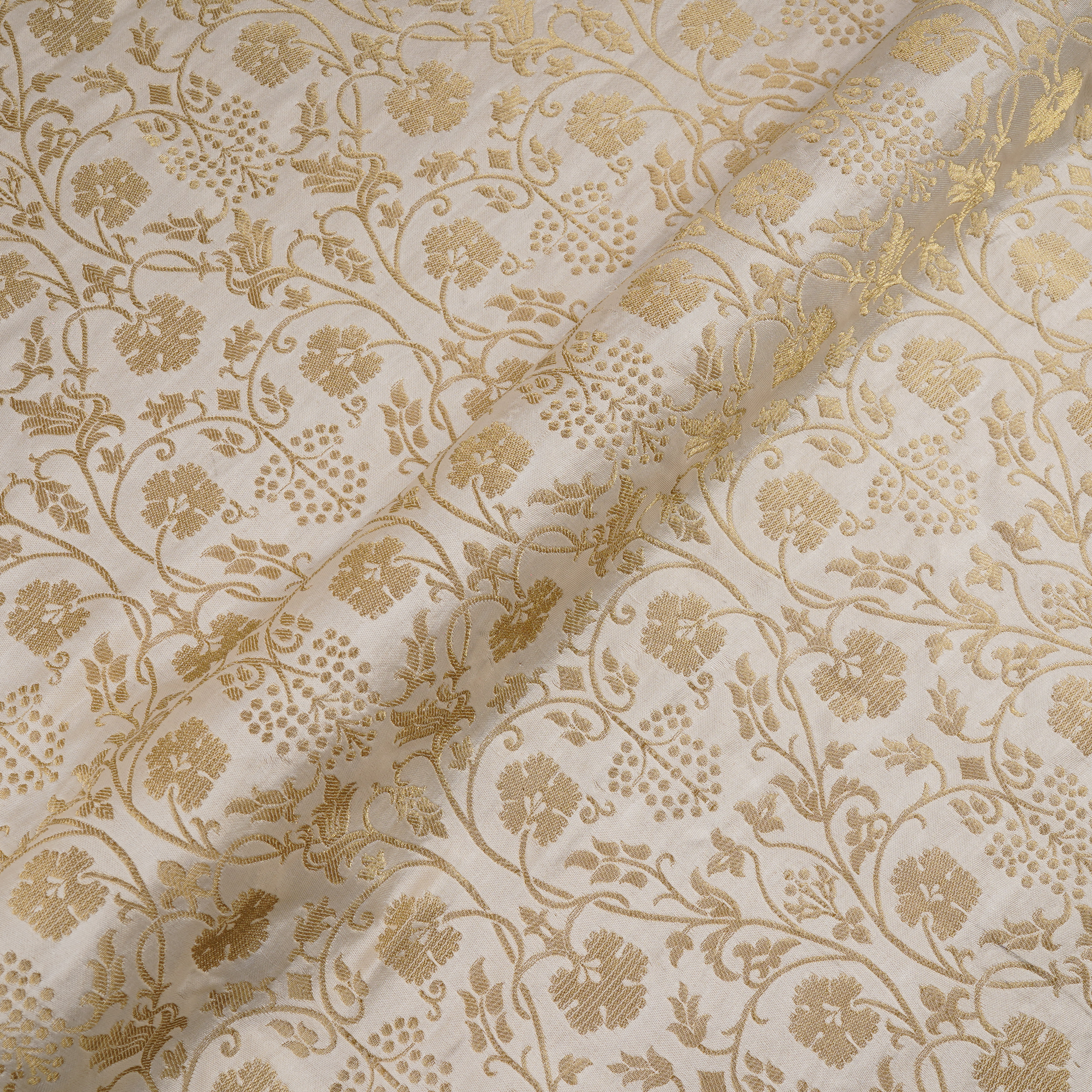 Naqaaristan – Pure Katan Satin Jaaldaar Weave