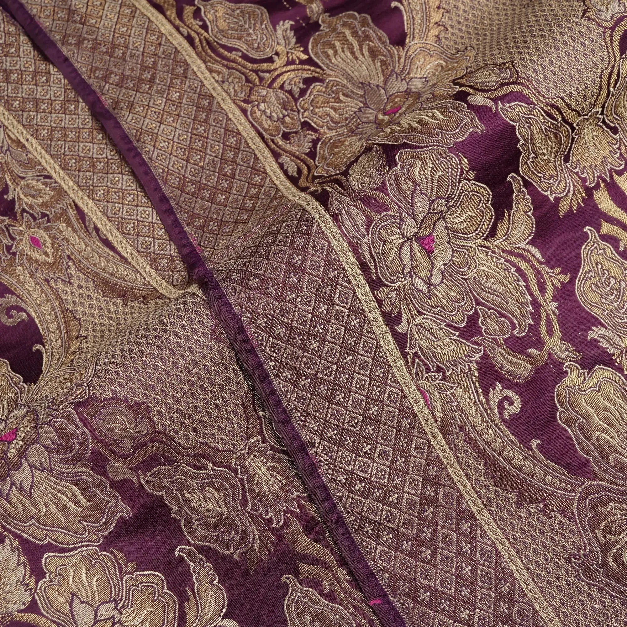 Sadii Jaal Satin Kamkhwab Zahra Maham