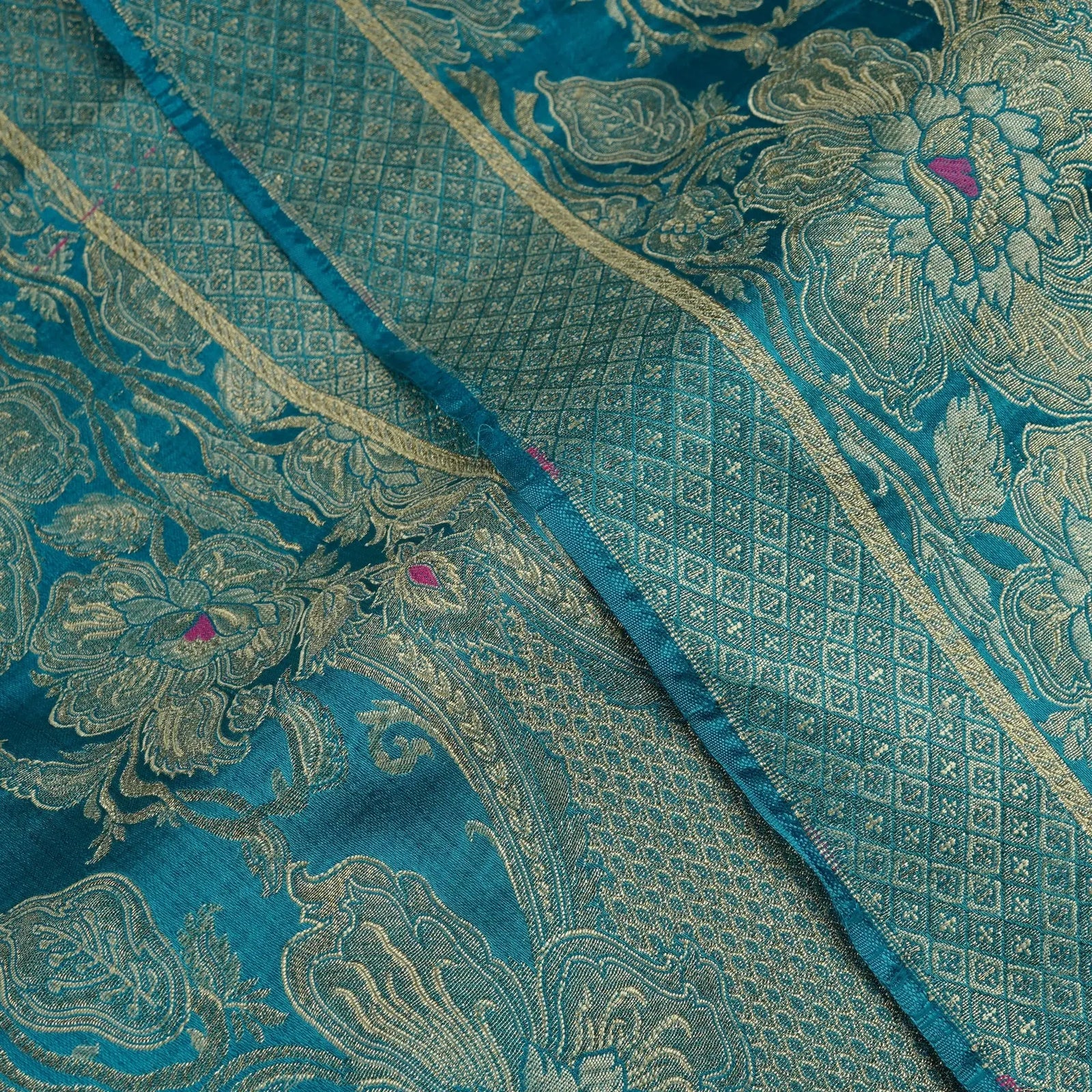 Sadii Jaal Satin Kamkhwab Zahra Maham