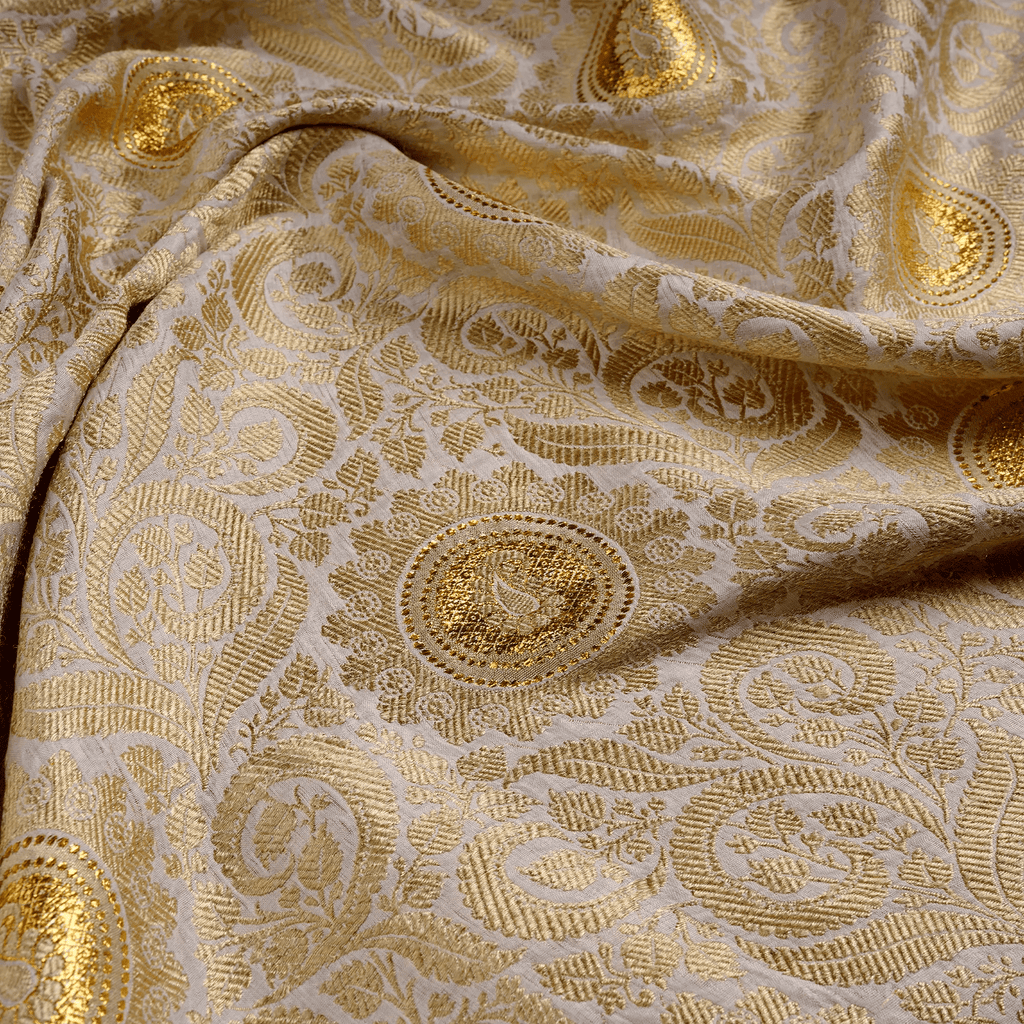 Zareen Kaar – Pure Katan Atlas with Zari Motifs - Zahra Maham